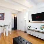 Prada Loft - Posto Auto Privato