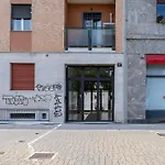 2 Bedroom Gem Next To Central Station With Ac
