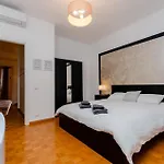 Silver Room