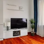 Cozy Flat In Central Station - 4 Pax