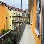 Porta Romana Experience - Authentic Milanese Flat