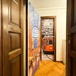 Elegant Three-Room Apartment In Porta Romana