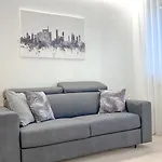 Cardano Suite - 5 Min From Central Station