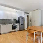 Bande Nere Studio- A Few Steps From Metro