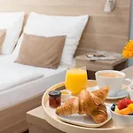 Clotilde Superior Apartment Milan