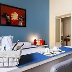 Exquisite Stay Via Crema