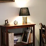 Lili House