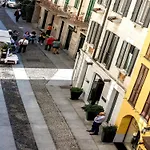 Modern Apartment In Heart Of Brera