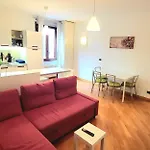 Lux Retreat 3Room Near Fashion District Wifi&Netflx