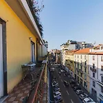 Luminoso Apt In Porta Venezia