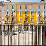 Moderno Appartamento Con Terrazza & Palestra