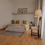 Joivy Contemporary 1-Bed Apt Near Duomo Di Milano