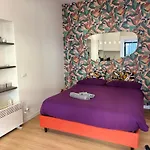 La Vecchia Milano-Les Nubles Vannucci - Il Ballatoio E Il Cortile