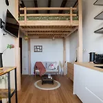 Wabi Sabi Studio Vicino Metro M1