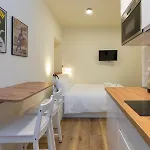 I Host Apartment - Pomponazzi Rosa
