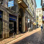 The Best Rent - Refined One-Bedroom Apartment In The Historic Milan Center