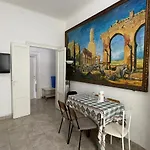House In The City Center-Casa Nel Centro Della Citta