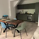 Loft 33