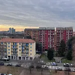 City View Apt Metro M1, San Siro, Servizi Premium