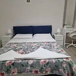 House In The City Center-Casa Nel Centro Della Citta