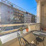Suite Tra Citylife E Corso Vercelli, Milano