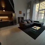 Milan Space Loft - Apartment Close To M5 Subway - Free Parking - Sky & Netflix Tv