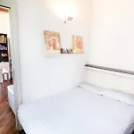 Cosy And Bright Flat In The Heart Of Porta Venezia