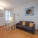 Xenia Apartments - Cozy Two-Rooms Apartment In Corso Vercelli