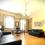 Dhomes Apartments And Rooms - Galleria Gold, Balcony