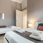 Duomo 10 Minuti Family House 5 Pax Balcone Wifi