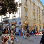 Isola Di Chinatown Bilocale Storico Nel Cuore Di Milano, Comfort E Stile Autentico Con 3 Letti Extra Large