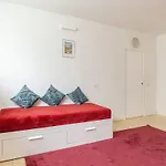 Apartment Near Central Station