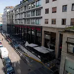 Maison B