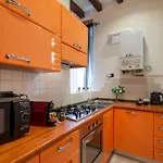 Lecco, 20 - In The Heart Of The Rainbow District