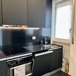 Cozy Apartment In Nw Milan