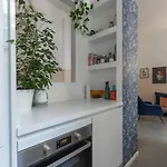 Milan, Cozy Flat In Porta Venezia