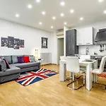 Cozy 1 Bedroom Apartment In Viale Monza