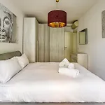 Cozy 1 Bedroom Apartment In Viale Monza