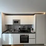 Elegant 3 - Level Loft - 3 Bedrooms, 3 Baths, Fast Wi-Fi