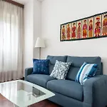 Wonderful Three-Room Apartment Just Few Minutes Away From Mm Tricolore