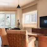 Spacious And Bright Studio Apartment In The City Center
