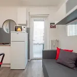 Italstay - Suite Sui Navigli - Pet Friendly