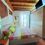 Bilocale Sforza Milano Centro !!