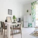 La casa sull’albero city life