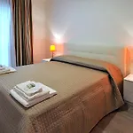 Bb Hotels Aparthotel Arcimboldi