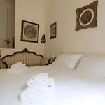 Italianway Apartments - Sofocle
