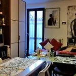 Nice Home - Milano