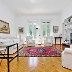 Joivy Fabulous Family Apt For 4 With Terrace Next To Park