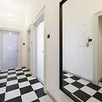 Mila Apartments Solari