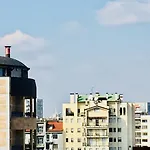 City Center Flat In Milan